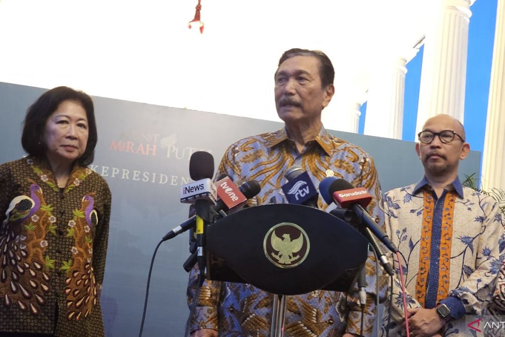 luhut-ungkap-5-keunggulan-e-katalog-versi-6-0-untuk-pemerintah-dan-umkm